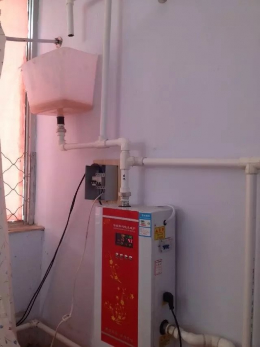博世壁挂炉售后维修电话（户式空调系统中的燃气壁挂炉如何选择